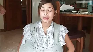 श्यामला छरहरा क्रोमड डिल्डो उनको भट्ठा