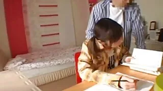 मित्र सावधानी पार्क मा महिला गडबड