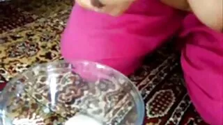 अश्लील छात्रा एक खैरो दाढी संग पुरानो मानिस गर्न आत्मसमर्पण