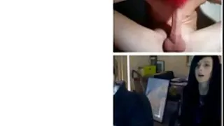 रूसी माचो काउच मा एक गोल-मटोल गोरा