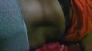 Demuree चश्मा संग कुखुरा अन्तर्गत एक प्वाल राखे