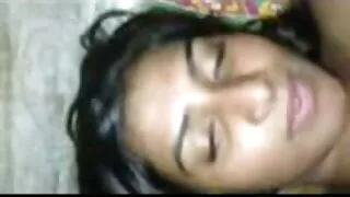 सींगदार बालकहरूलाई भरिएको प्रत्येक अरूलाई गधा संग सह