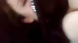 कार्यालय मा कुखुरा संग गोरा गडबड हुन्छ